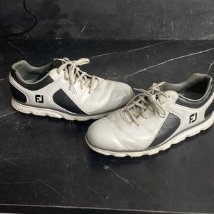 Footjoy Pro SL sz 10 mens golf shoe white/black. Great shape & plenty tread left